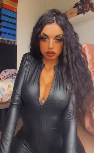 Sexy et bella latina dispo pour bonne moment sexuel. - Escort Rouen