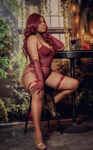 Karina premier fois à montélimar - Escort Montelimar