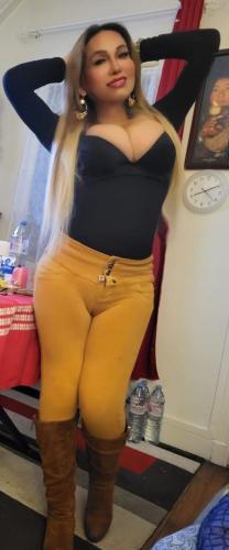 Transexualle pasif et actif  sans tabues - EscortSexe.net @ escortsexe.net