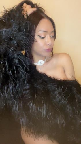 Lara_transexuelle - Escort Saumur