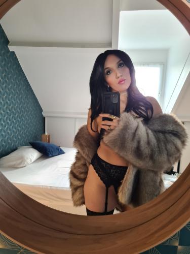 >Leona fille sexy chaude sur paris - Escort Paris
