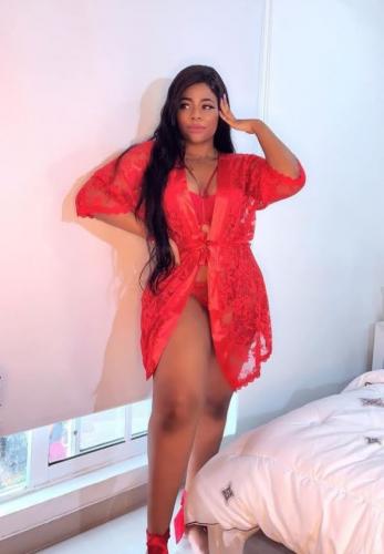 Fille latine sexy - Escort Toulon