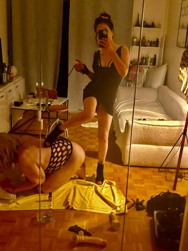 Séance hard ou soft dispo !! - EscortSexe.net @ escortsexe.net