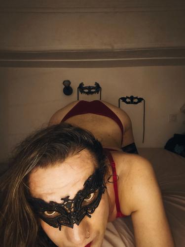 Aquamarine - Escort Dijon