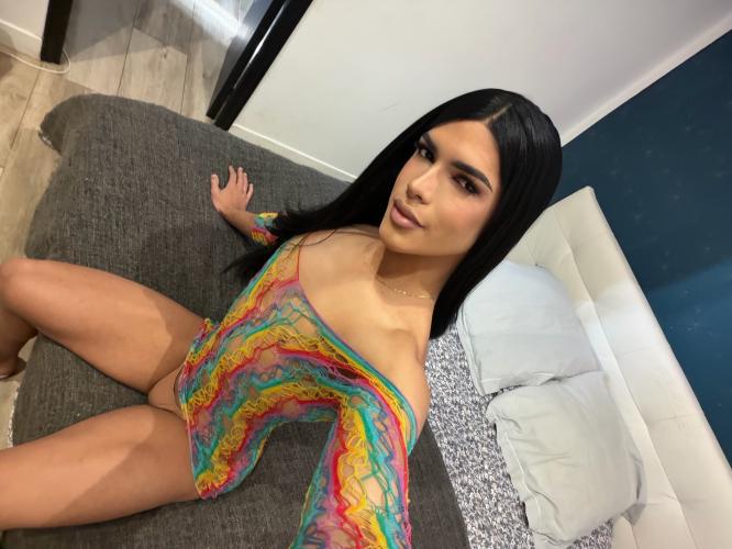 Larah - Escort Bourgoin Jallieu