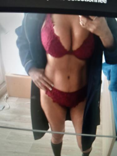 Pipe nature et plan voiture ou insol - Escort Annecy