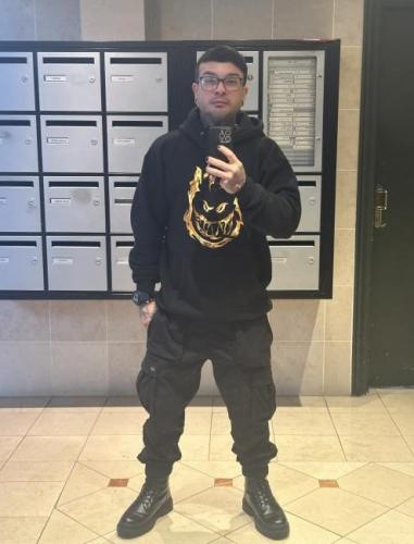 Gabriel brésilien sportif - Escort Paris