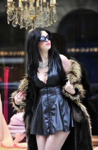 Superbe dominatrice fétichiste, tentez l'expérience - Escort Paris