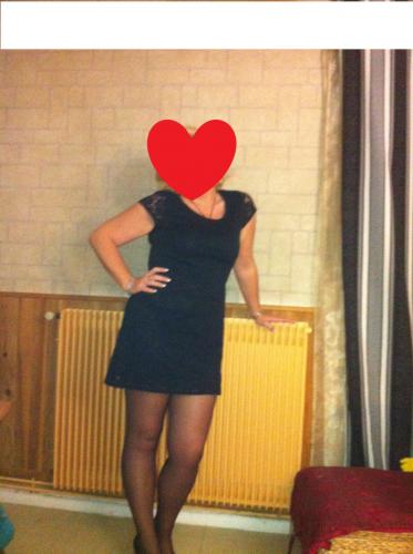 De retour parmis vous jolie blonde française  la quarantaine - Escort Royan