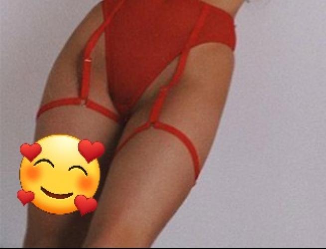 Maitresse algerienne sexy dominante - Escort Melun