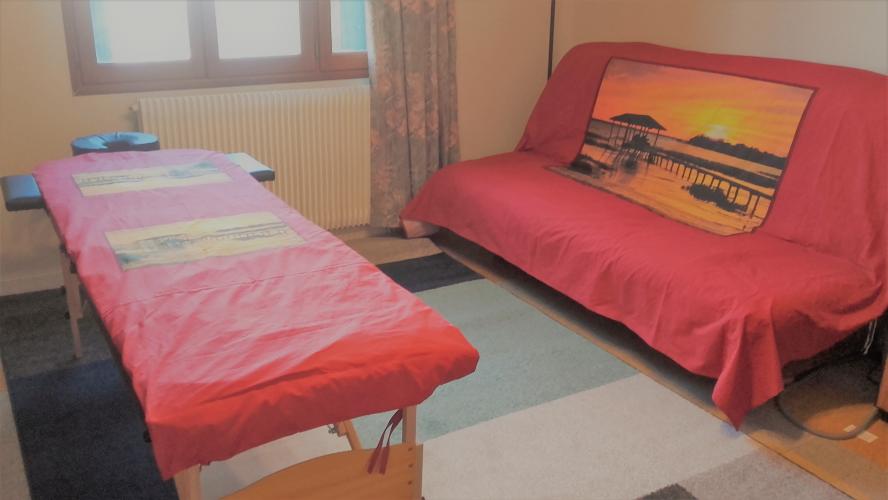 Massage naturiste, tantrique ou sensuel        pour femme uniquement  30€/h - Escort Nimes