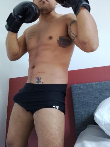 Josue escort boy poitiers - Escort Poitiers