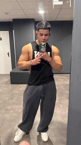 Benjamixxx - Escort Macon
