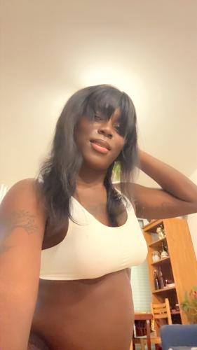 Africain au baya - Escort Massy