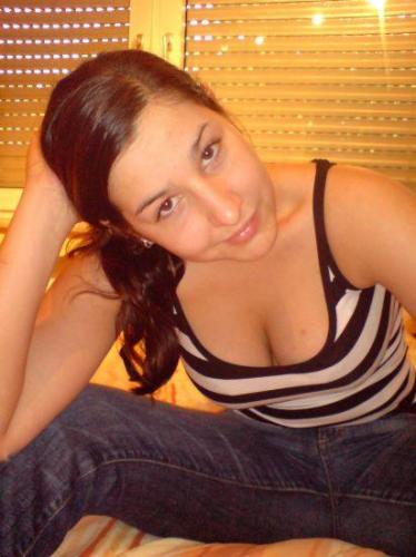 Belle, je suis disponible pour vos demandes - Escort Toulouse